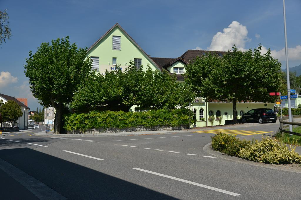霍夫伯瑟酒店 巴尔采斯 外观 照片